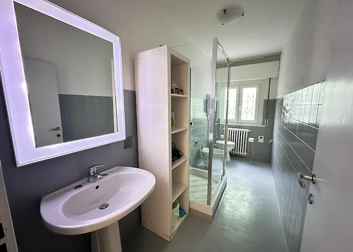 Infondoalmar --intero Indipendente-netflix-metromare A 40m-proiettore 4k Cinema-wifi Fibra-led-parcheggio-riscaldamento-- Lejlighed *